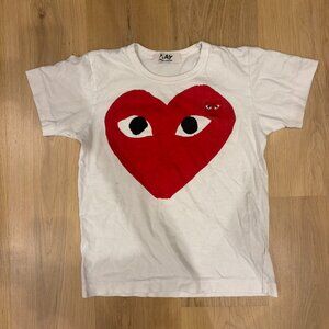 Play Men's White Red Heart Short Sleeve Crew Neck 100% Cotton T-Shirt Size M